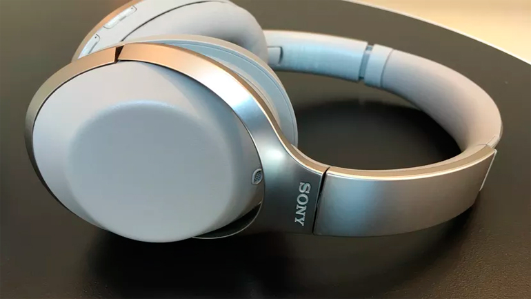 Sony MDR 1000X