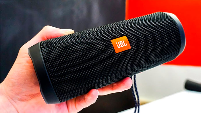 JBL Charge 4